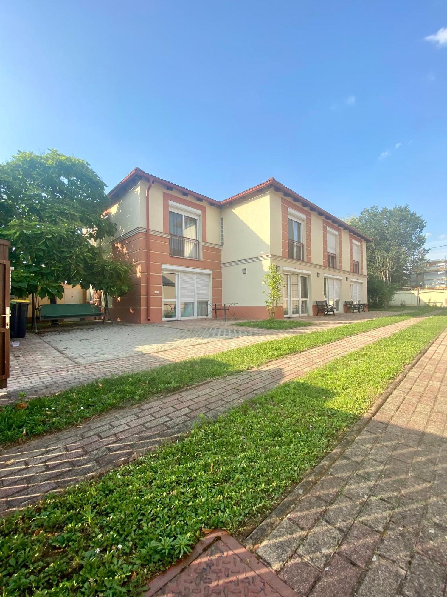 Hajnal Vendeghaz Hajduszoboszlo Exterior foto
